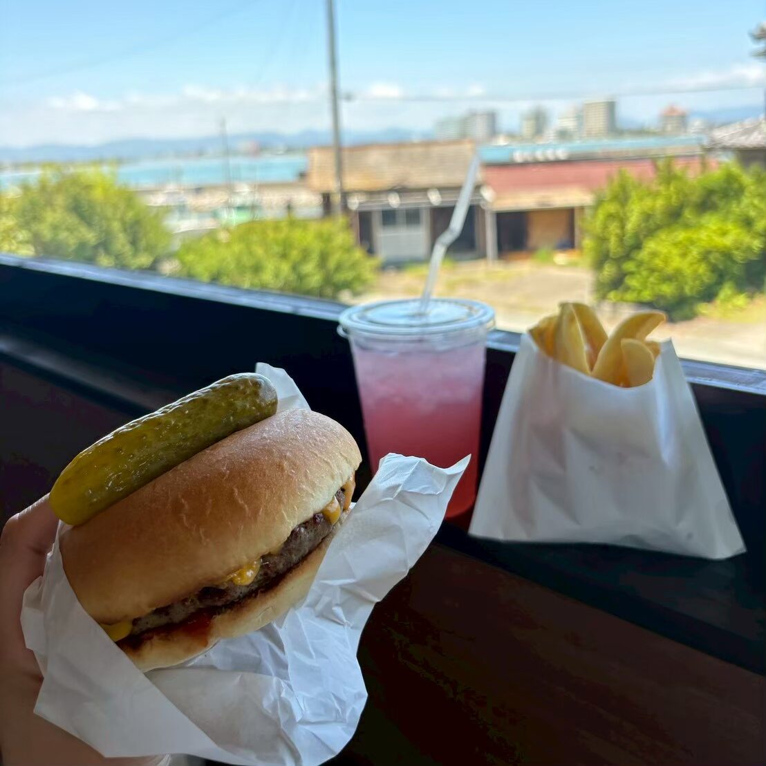 浜松のハンバーガー(南)ジョニーズ バーガー(Johnny's BURGER)