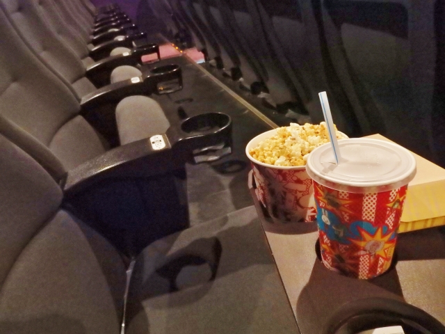 フードやドリンクも映画の楽しみのひとつ