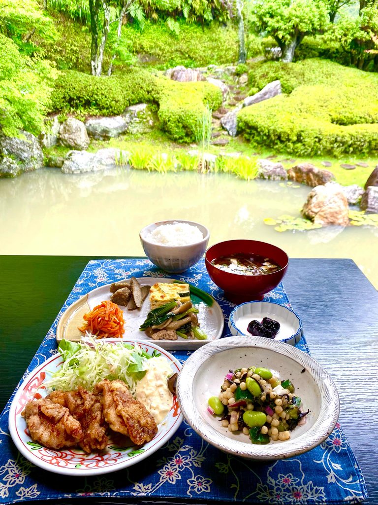 法多山尊永寺 ごりやくカフェ一乗庵